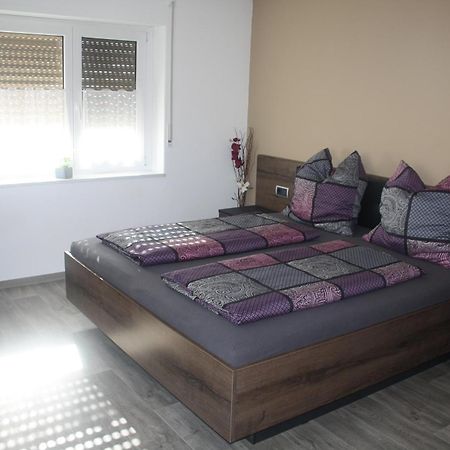 Ferienwohnung Hengl Эттенхайм Экстерьер фото